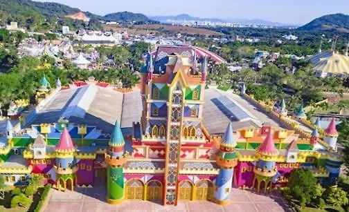 ゲストハウス Pousada Casa Amarela Brisa Parque ペーニャ