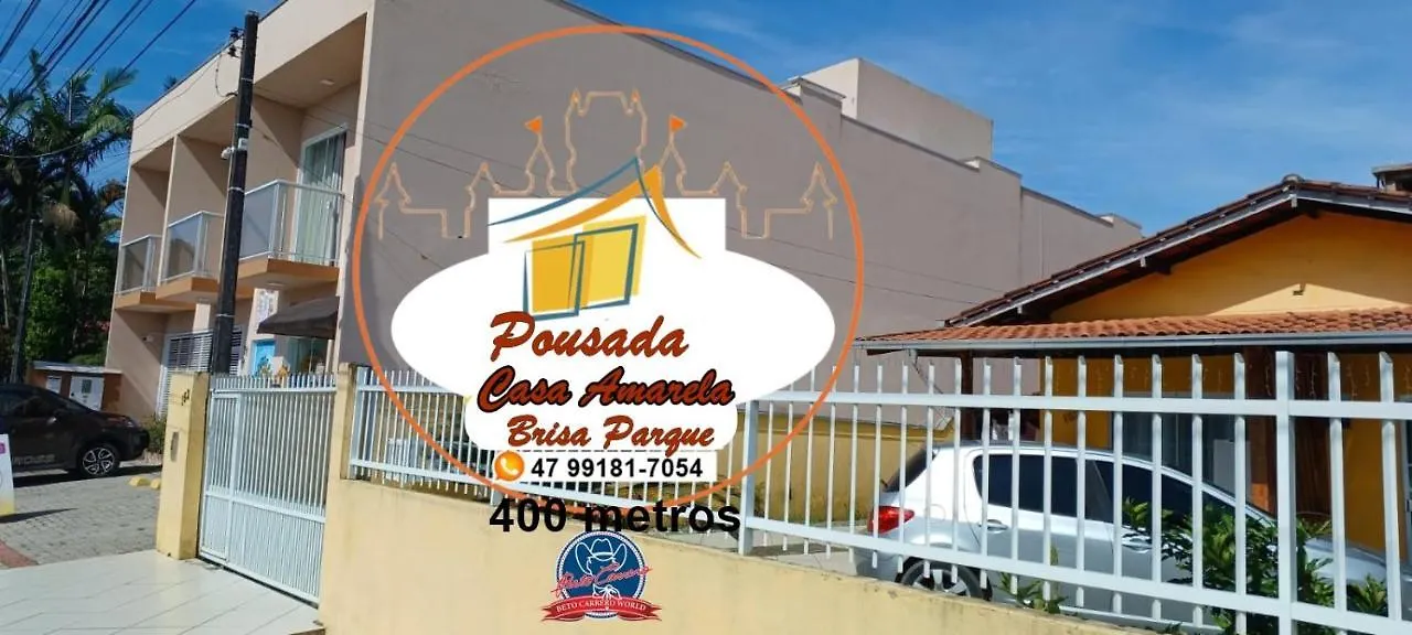 ゲストハウス Pousada Casa Amarela Brisa Parque ペーニャ